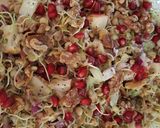 A picture of step 10 of Sprouted Lentil Salad.