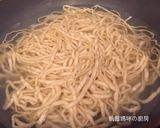 A picture of step 8 of Taiwanese Braised Pork Noodles.