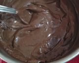 A picture of step 5 of Chocolate ganache cake.