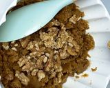 Foto langkah ke 5 dari resep Choco-Walnut Soft Baked Cookies Kekinian TANPA MIXER.