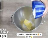 Foto del paso 1 de la receta: Alfajores De Maicena y Galletitas con Chips (Fácil- Económica)