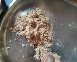 A picture of step 1 of Thick thapda.