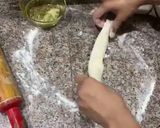 A picture of step 4 of Crispy Bal wala/ Lacha Paratha.