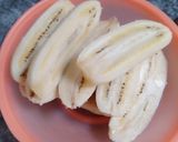Foto langkah ke 1 dari resep Pisang goreng keju.