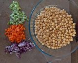 Foto del passaggio 2 della ricetta Ceci e spinaci novelli
