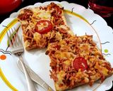 عکس مرحله 2 از دستور پیتزا با نون تست🍕🍕🍕🍞🍞🍞