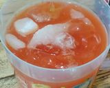 Foto langkah ke 3 dari resep Es Sirup Oplos.