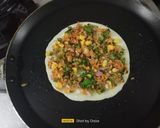 A picture of step 4 of Instant Rava / Suji Uttapam.