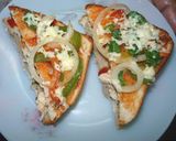 A picture of step 4 of Chicken loaf sandwich with white sauce.