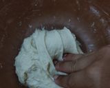 Foto langkah ke 4 dari resep (Sourdough Discard) Cinnamon Rolls - Tanpa Telur, Tanpa Mixer.