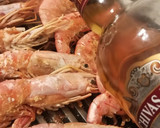 Foto del paso 2 de la receta: Langostinos al chivas 🦐🍾