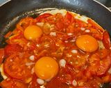 Foto del paso 2 de la receta: Tomate frito con huevo revuelto