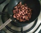 A picture of step 1 of Peanut poha patti.