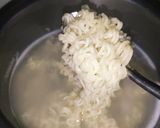 A picture of step 1 of Chilli chinese Maggi.