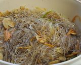 Foto del paso 7 de la receta: Fideos de cristal con verduras en microondas