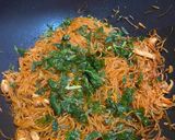 Foto langkah ke 4 dari resep Bihun Goreng.