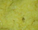 A picture of step 3 of Egg and bread halwa.