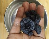 A picture of step 2 of Raisin water for babies and kids - Remedy for Constipation.