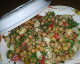 A picture of step 4 of Aloo chana chat.
