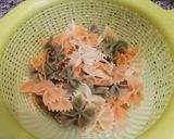 Foto del paso 2 de la receta: Aliño de pasta (Macarrones, flores, etc.)