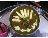 A picture of step 11 of Makki ki Roti with Palak Paneer.