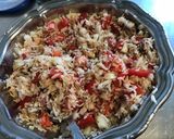 Une image de l'étape 7 de Salade de riz au saumon frais tomates et fleurs comestibles.