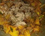 कद्दू की स्वादिष्ट खट्टी मीठी सब्ज़ी (Pumpkin Sabji Recipe In Hindi) रेसिपी चरण 4 फोटो