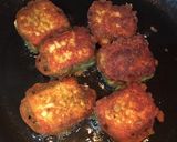 A picture of step 6 of Stuffed Paneer Pakoda.