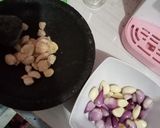 Foto langkah ke 1 dari resep Bumbu dasar putih.