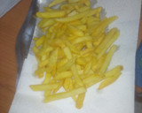 Foto del paso 6 de la receta: Cinta de lomo en escabeche con pimiento asado y papas fritas