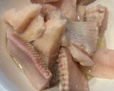 Hình bước làm 2 của món Tôm🦐catfish🐟 nướng