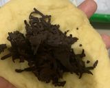 Foto langkah ke 3 dari resep Donat isi coklat.