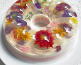 Foto langkah ke 6 dari resep Edible Flower Pudding.