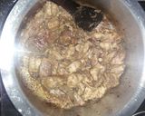 A picture of step 4 of Chicken curry.
