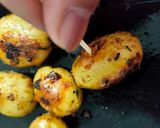 A picture of step 4 of Baked potatoes.