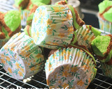 Foto langkah ke 5 dari resep Bolu Kukus Pandan Cokelat Mekar Semua - Asian Steamed Cake.