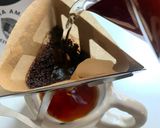 รูปขั้นตอนการทำที่ 5 ของ กาแฟดริป อเมริกาโนร้อน
