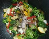 A picture of step 1 of Stewed vegetable curry with rice.