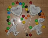 Foto del paso 7 de la receta: Paletitas y bombones de chocolate relleno con dulce de leche 🍫🍭🍭🍫