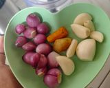Foto langkah ke 2 dari resep Balakutak Masak Hitam.