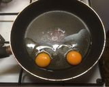 A picture of step 4 of Green beans with potatoes and eggs.