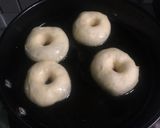 Foto langkah ke 6 dari resep Donat Tape satu telur, empuk yummy.