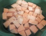 Foto langkah ke 2 dari resep Kolak Ubi Kolang Kalung.