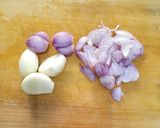 Foto langkah ke 3 dari resep Tumis Timun Telur.