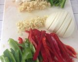 Foto del paso 2 de la receta: Japanese shimeji (hongos) pimientos rojos, verdes!