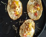 A picture of step 7 of "Baked Potato Egg Bowl".