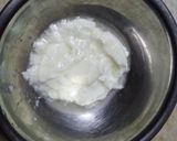 A picture of step 1 of Hariyali Chicken and Butter Naan.