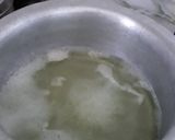 रवा पीठा (Rava pitha recipe in hindi) रेसिपी चरण 2 फोटो