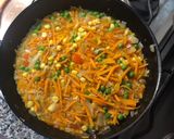 Foto del paso 5 de la receta: PIMIENTOS RELLENOS con vegetales y arroz integral 🫑🥕🌽🧅