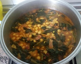 Foto del paso 8 de la receta: Potaje de garbanzos con bacon ahumado y espinacas